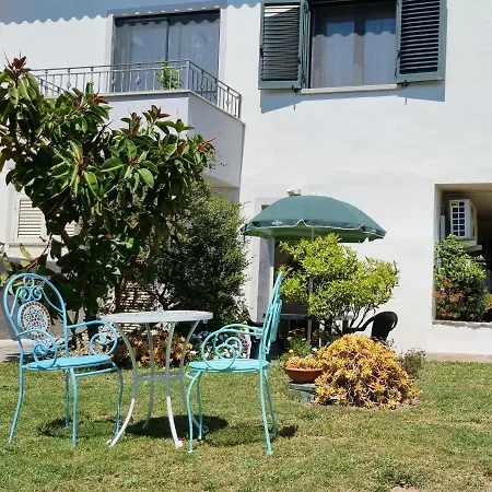 Ferienhaus In Con Veranda Privata E Parcheggio Gratuito *