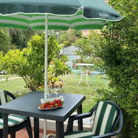 In Con Veranda Privata E Parcheggio Gratuito Ferienhaus Olbia
