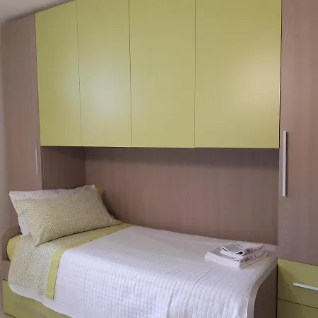 In Con Veranda Privata E Parcheggio Gratuito Tatil Evi *