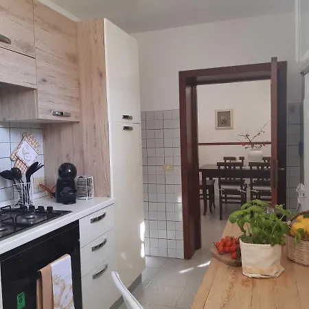 Дом отдыха In Con Veranda Privata E Parcheggio Gratuito